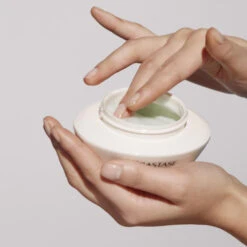 Masque Hydratant Spécifique Kérastase 200ML 12 Masque Hydratant Spécifique Kérastase 200ML -Hair Care Soldes masque hydratant specifique kerastase 250ml 4